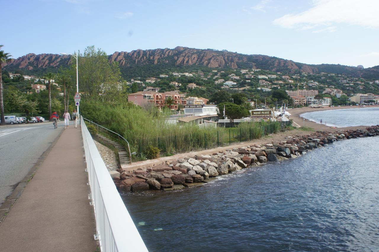Agay Beach Hotel Saint-Raphaël Εξωτερικό φωτογραφία